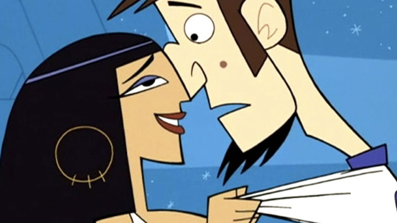 Cleopatra nose against Abe Clone High