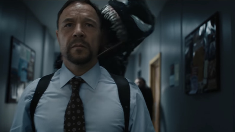  Stephen Graham and Venom in "Venom: Let There Be Carnage"