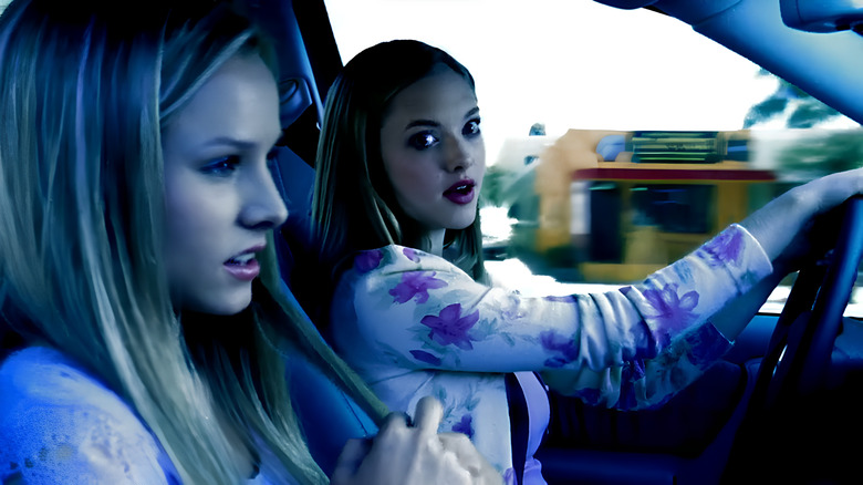 Lilly Kane drives with Veronica Mars