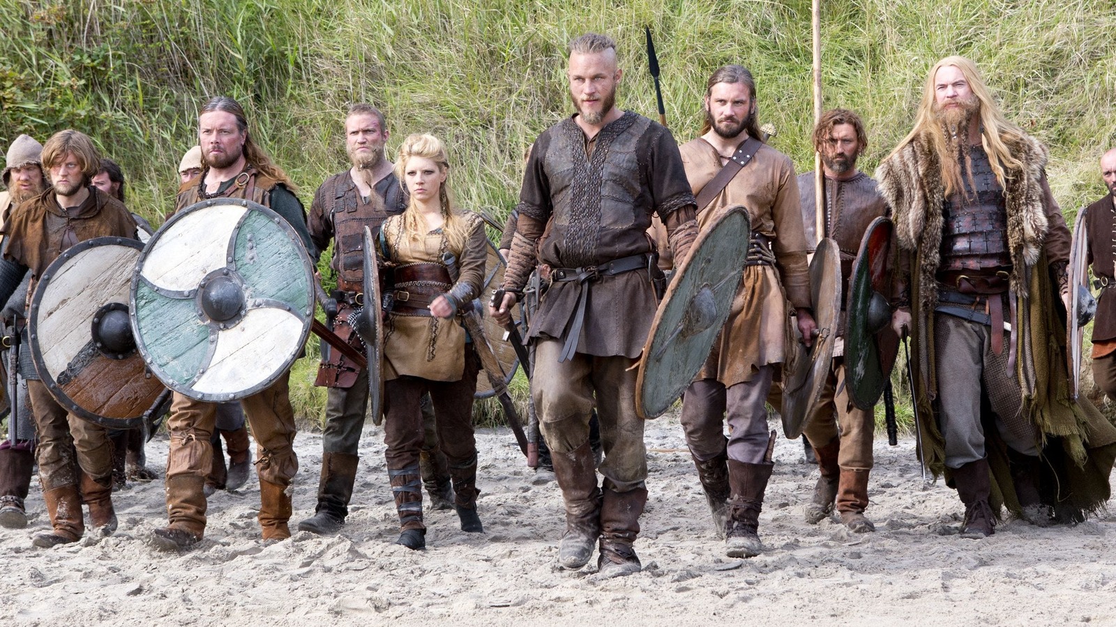 Vikings Creator On Why The Series Fight Scenes Look So Real Exclusive 5605