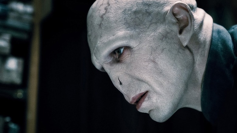 Ralph Fiennes Voldemort looking down