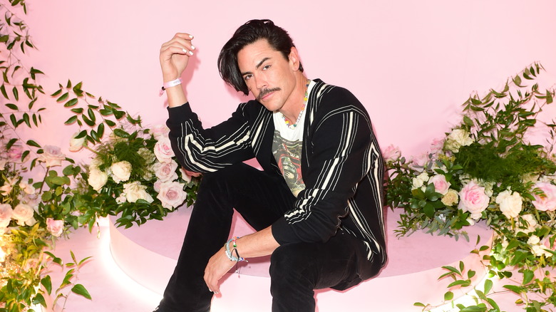 Tom Sandoval sucking