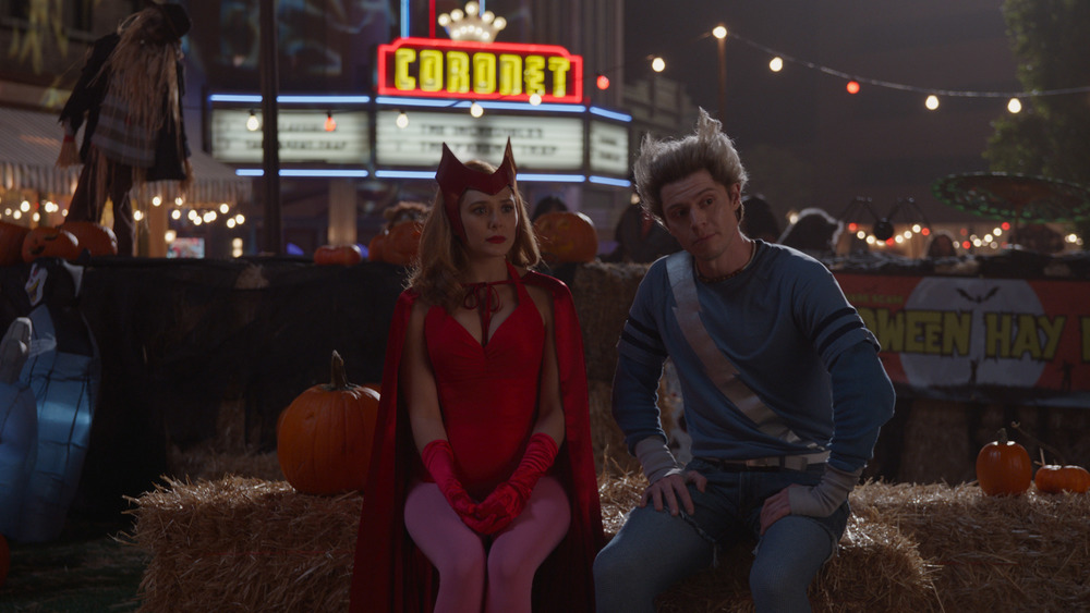 Wanda and Pietro in Halloween costumes at the hayride