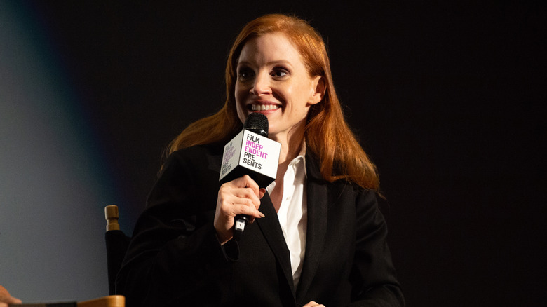 Chastain speaks at event 