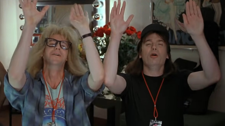 Wayne's World's 12 Most Hilarious Moments Ranked