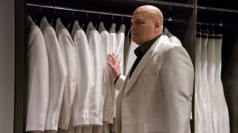 Kingpin sorting through suits on Daredevil