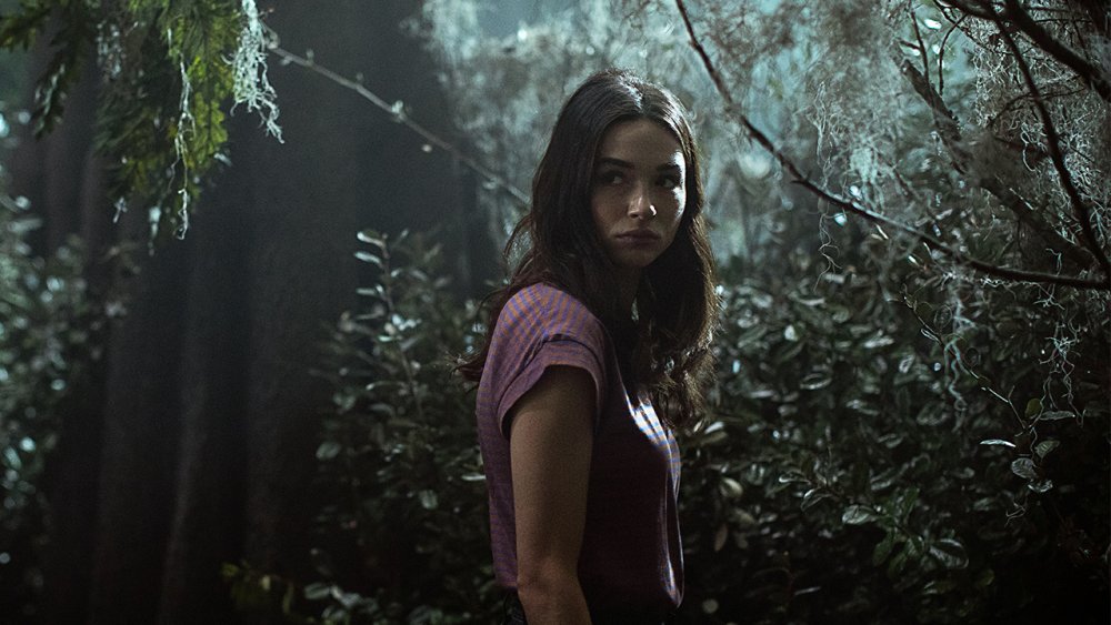 Crystal Reed a Abby Arcane on Swamp Thing
