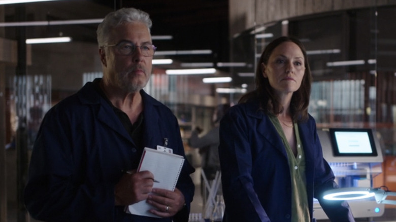 Sara and Gil working in CSI: Vegas