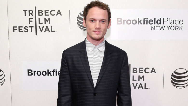 Anton Yelchin looking ahead