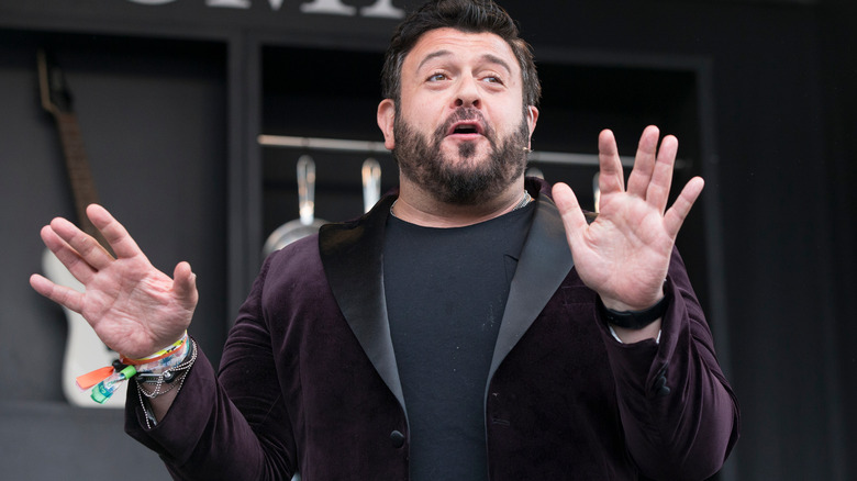 Adam Richman hands up