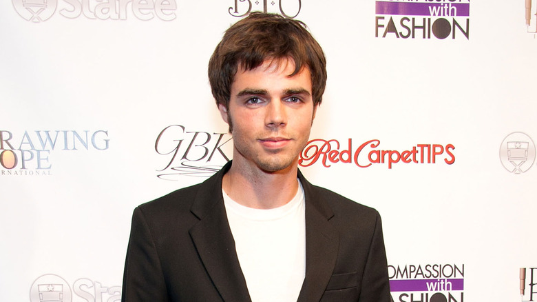 Reid Ewing at the Drawing Hope Int'l Masquerade Gala