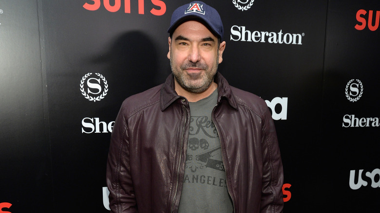 Rick Hoffman standing