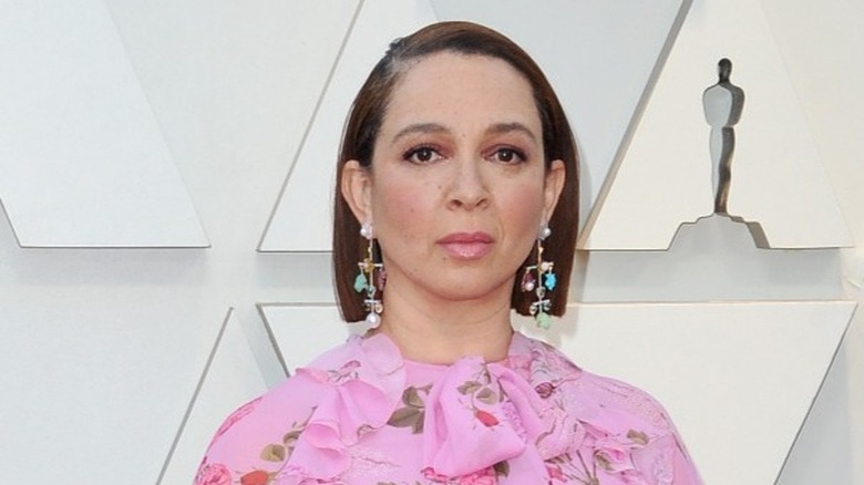 Maya Rudolph posing