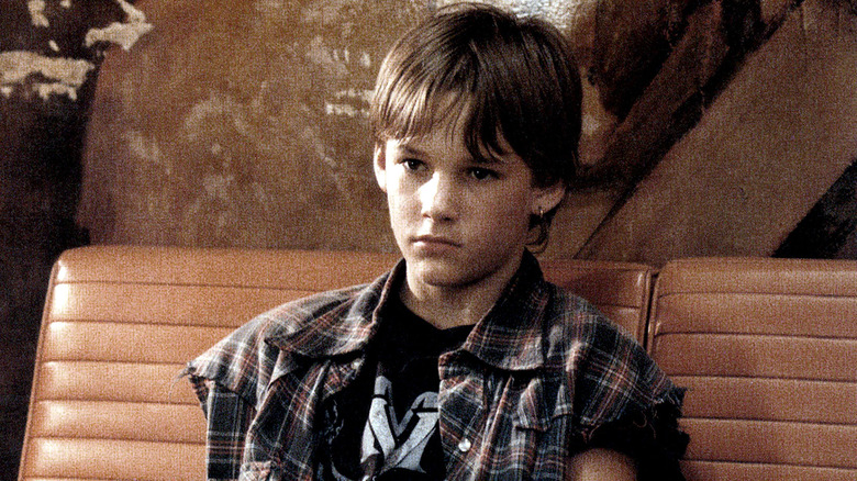 Brad Renfro Mark Sway expressionless couch