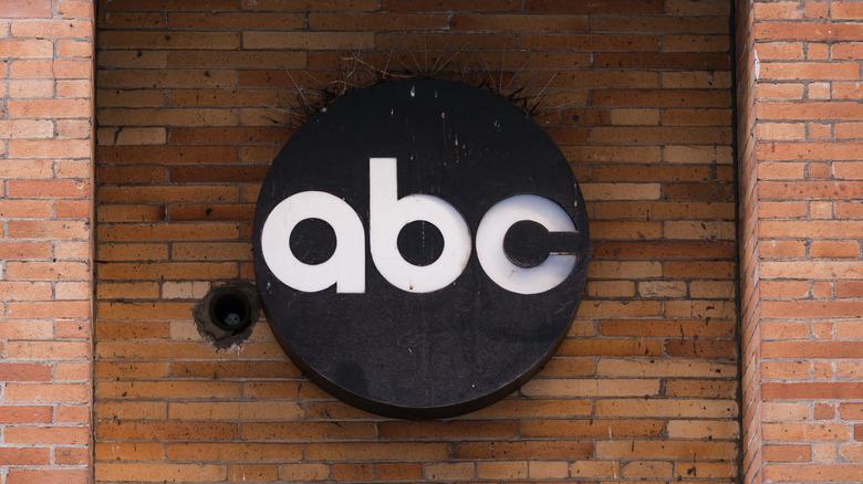 A sign of the ABC logo 