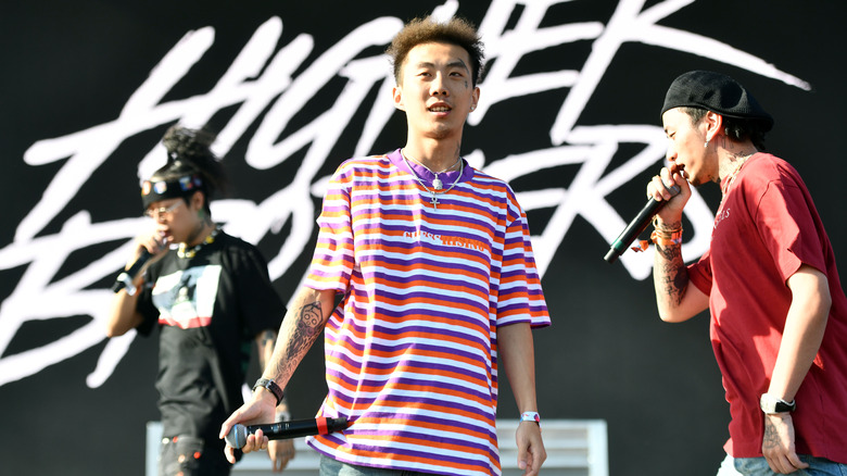 Higher Brothers performing