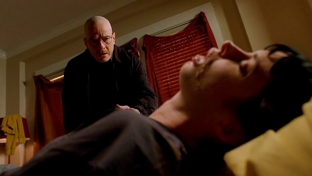 Walter White watches Jane choke to death