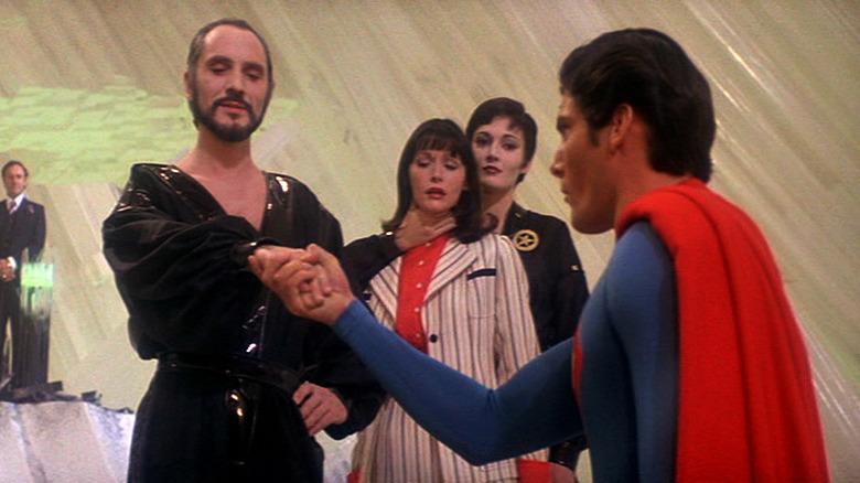 Superman shaking Zod's hand