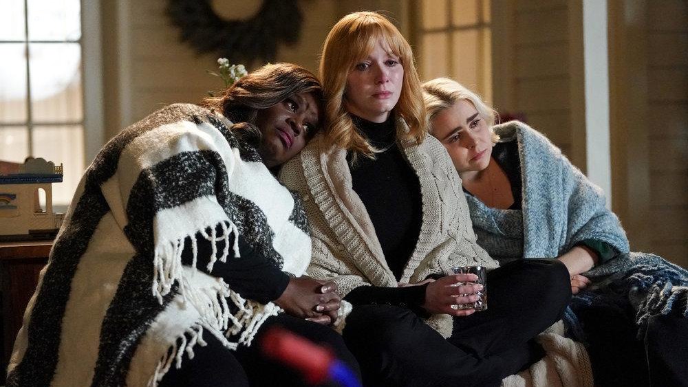 Retta, Christina Hendricks, and Mae Whitman on Good Girls