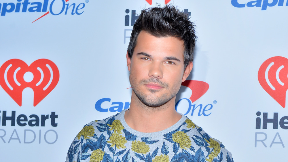 Taylor Lautner at a premiere