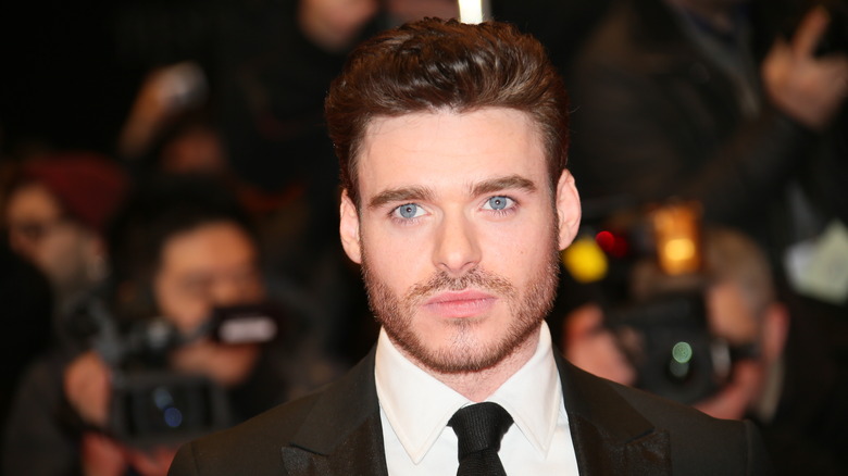 Richard Madden in suit and tie