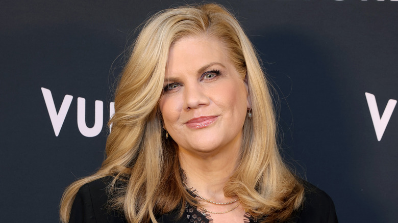 Kristen Johnston pursed lips