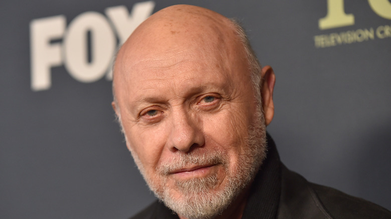 Hector Elizondo head tilt