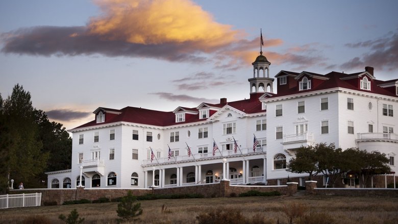 The front view of The Stanley Hotel today