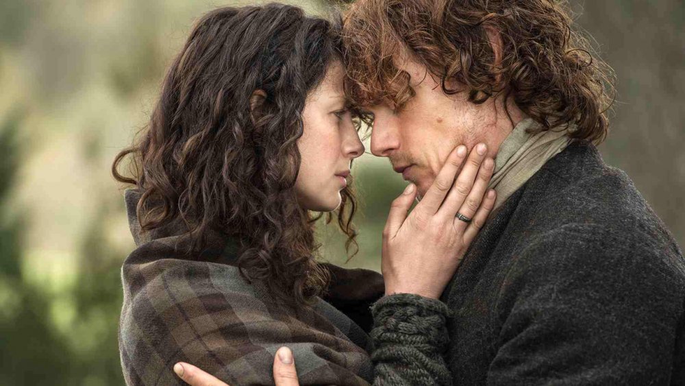 Caitriona Balfe and Sam Heughan in Outlander