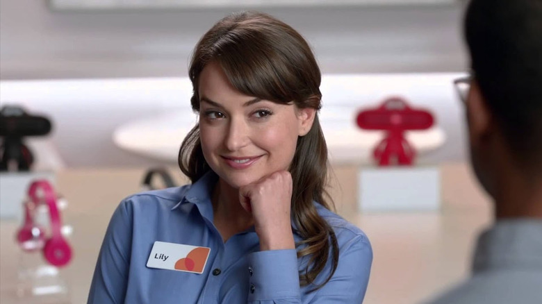 What You Didn't Know About The AT&T Commercial Actress
