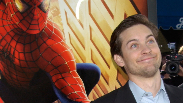 Tobey Maguire makes silly expression