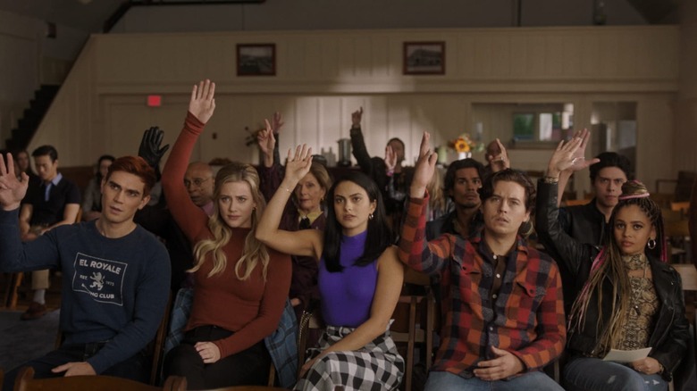 Riverdale cast raises hands