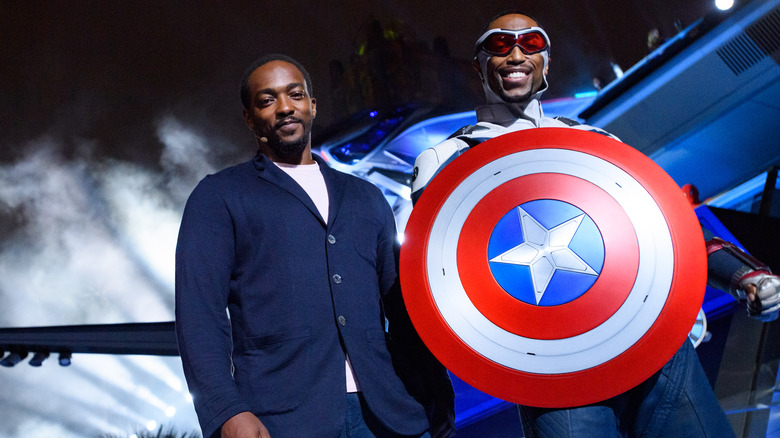 Anthony Mackie with Captain America cosplayer