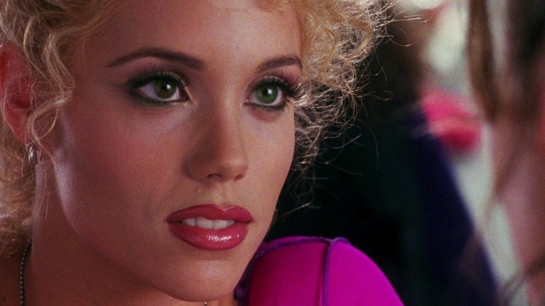 Elizabeth Berkley close-up in 'Showgirls'