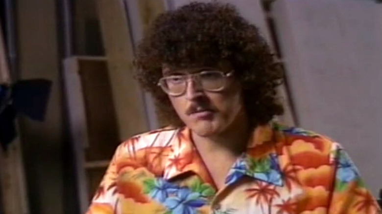 Al Yankovic answering in a behind-the-scenes video
