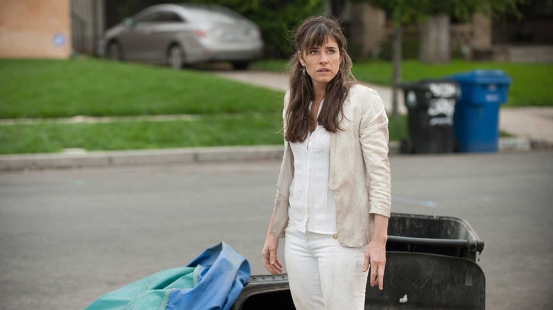 Amanda Peet is in crisis in Togetherness