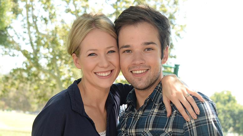 London Elise and Nathan Kress smiling