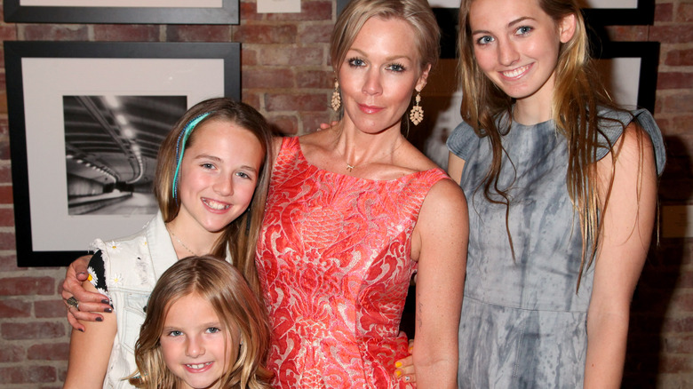 Jennie Garth and her daughters in 2014