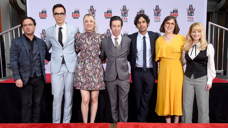 The cast of The Big Bang Theory posing