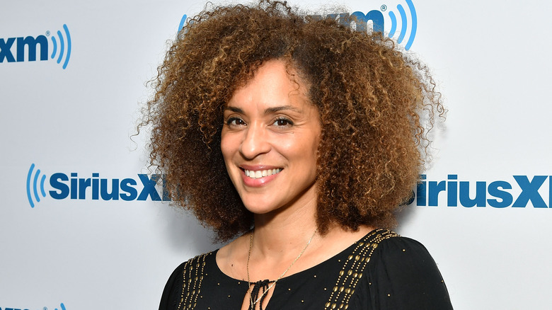 Karyn Parsons at radio event