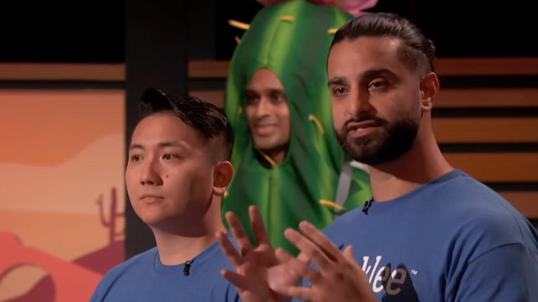 Moihammed taking next to Kun on Shark Tank