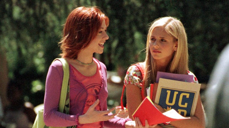 Buffy and Willow walking on campus