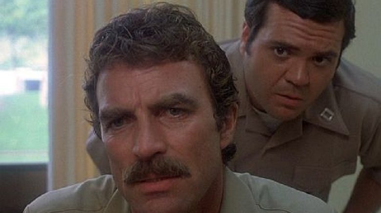 Jeff MacKay and Tom Selleck in Magnum, P.I.