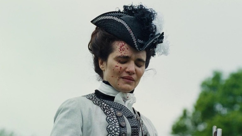 Lady Sarah bloody face