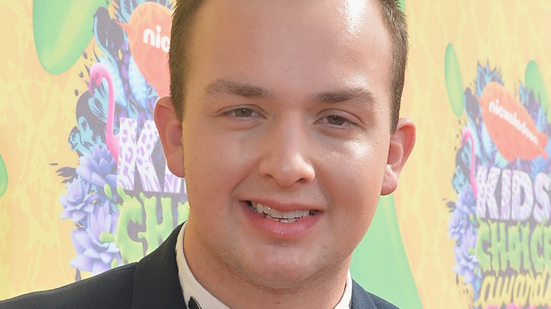 Noah Munck smiling