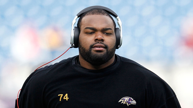 Michael Oher warming up 