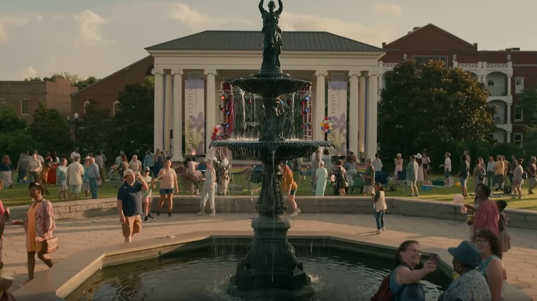 Crowd surrounding Serenity fountain