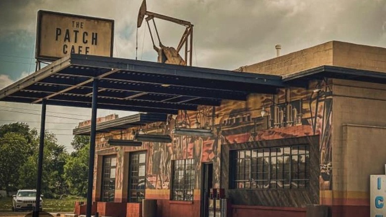 The Patch Cafe on the side of a Texas road