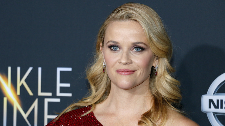 Reese Witherspoon slightly smiling