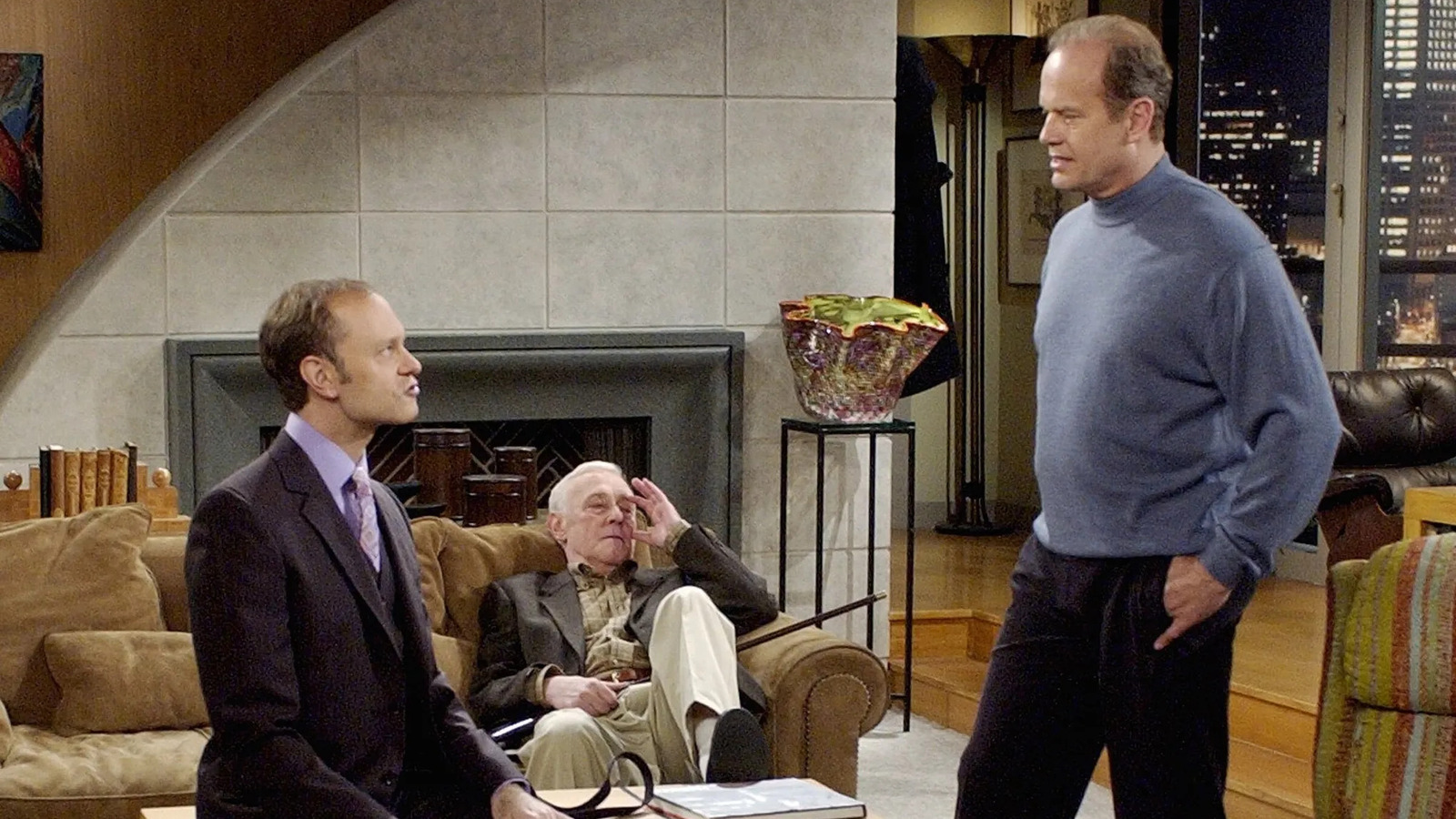 No matter how many times you re-watch Frasier, now and again a gem comes  along, totally forgotten about, which makes you laugh out loud. : r/Frasier
